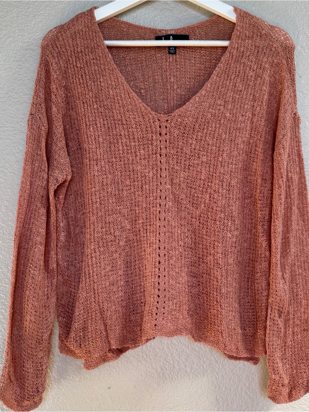 Lulus V-Neck Knitted Sweater Size